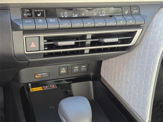 new 2025 Toyota Camry car, priced at $35,050