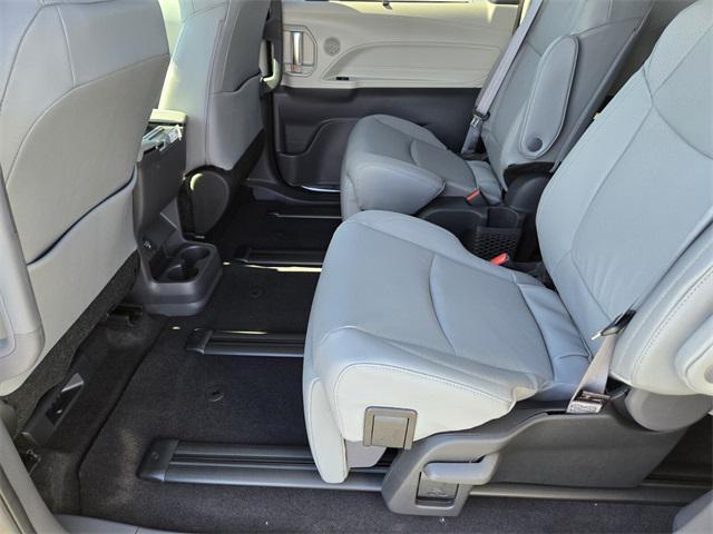 new 2024 Toyota Sienna car, priced at $53,004