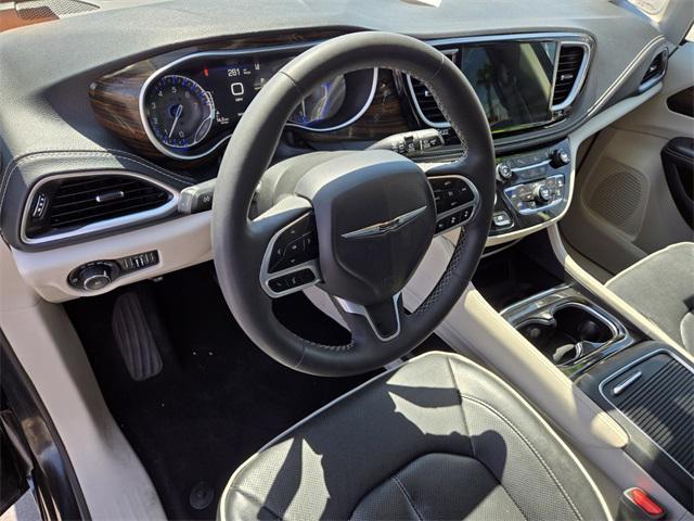 used 2023 Chrysler Pacifica car, priced at $25,459