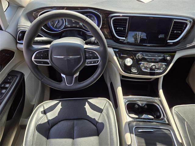 used 2023 Chrysler Pacifica car, priced at $25,459