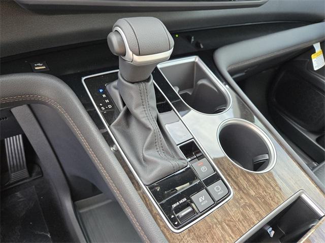 new 2025 Toyota Sienna car, priced at $54,823