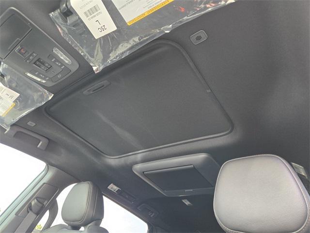 new 2025 Toyota Sienna car, priced at $54,823