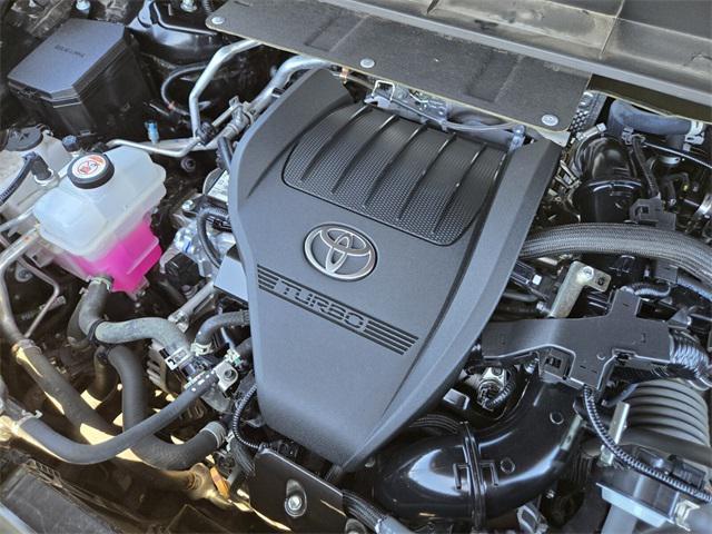 used 2023 Toyota Highlander car, priced at $33,313