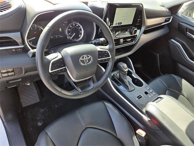 used 2024 Toyota Highlander car, priced at $44,845