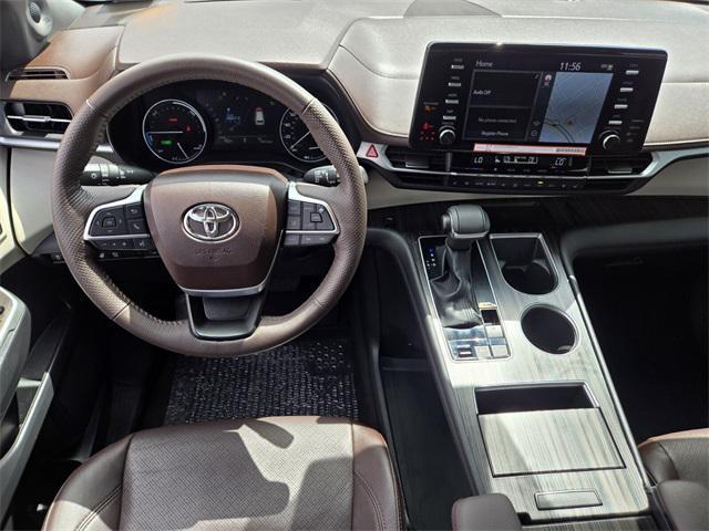 used 2024 Toyota Sienna car, priced at $50,887