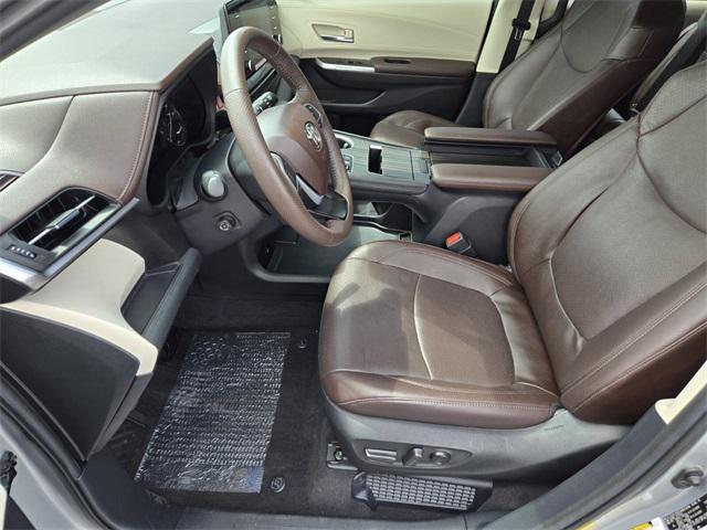 used 2024 Toyota Sienna car, priced at $50,887