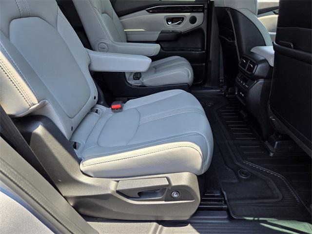 used 2023 Honda Pilot car, priced at $34,759