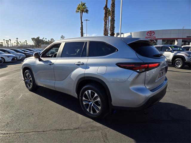 used 2024 Toyota Highlander car, priced at $46,888