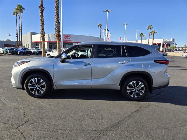 used 2024 Toyota Highlander car, priced at $46,888