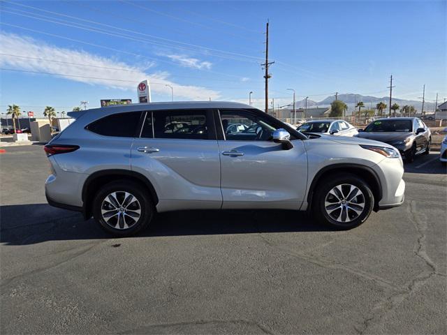 used 2024 Toyota Highlander car, priced at $46,888