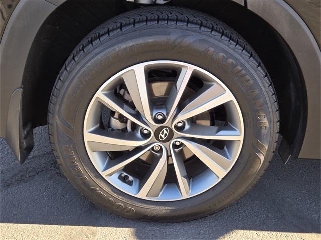 used 2020 Hyundai Santa Fe car, priced at $14,888