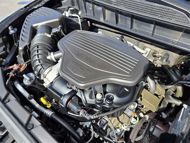 used 2019 Cadillac XT5 car, priced at $17,815