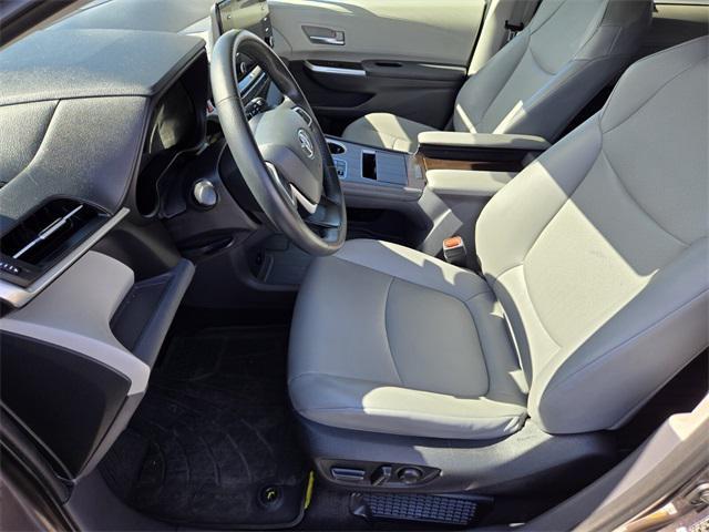 used 2022 Toyota Sienna car, priced at $38,579