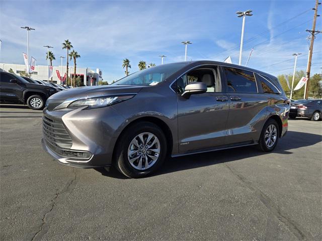 used 2021 Toyota Sienna car, priced at $34,888