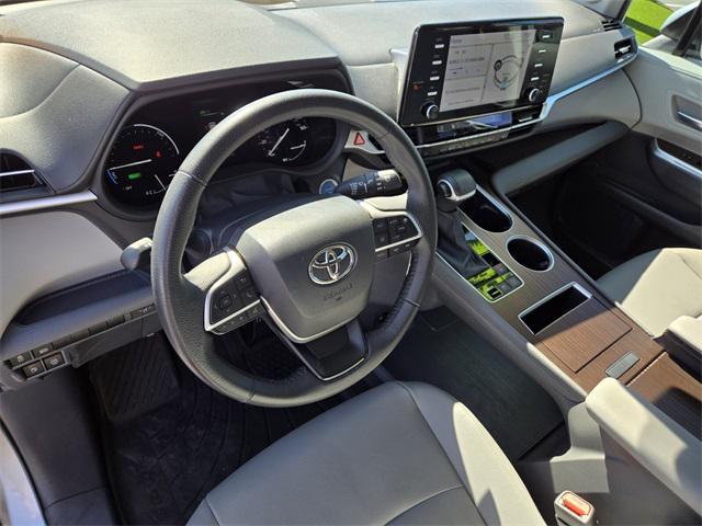 used 2024 Toyota Sienna car, priced at $44,209
