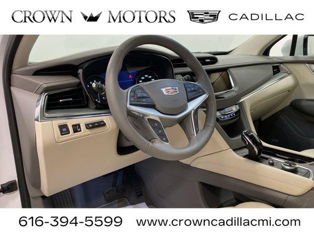 used 2022 Cadillac XT5 car, priced at $34,249