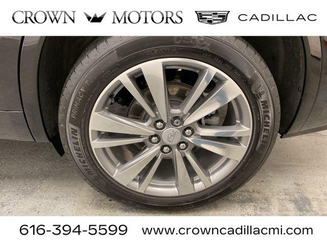 used 2022 Cadillac XT6 car, priced at $37,995