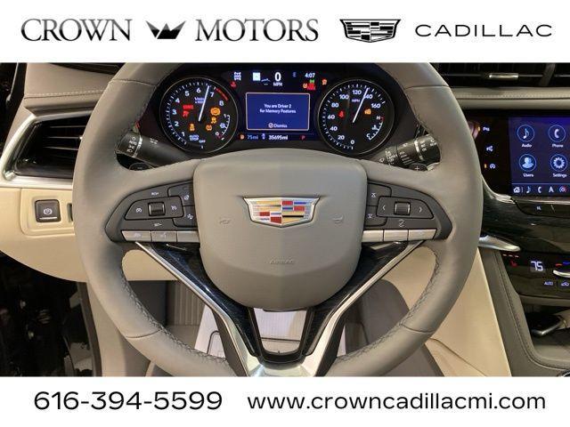 used 2022 Cadillac XT6 car, priced at $37,995