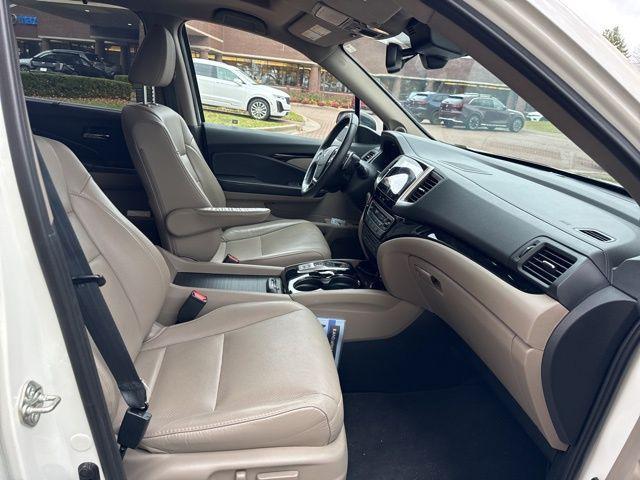 used 2017 Honda Pilot car, priced at $24,995