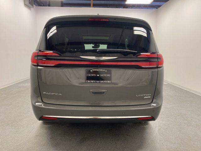 used 2022 Chrysler Pacifica car, priced at $33,995