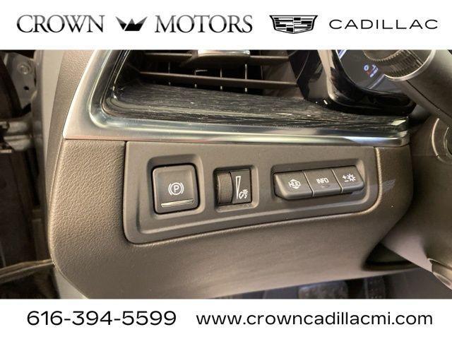 used 2021 Cadillac XT5 car, priced at $34,495