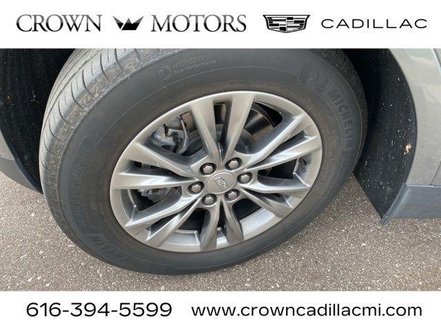 used 2021 Cadillac XT5 car, priced at $35,995