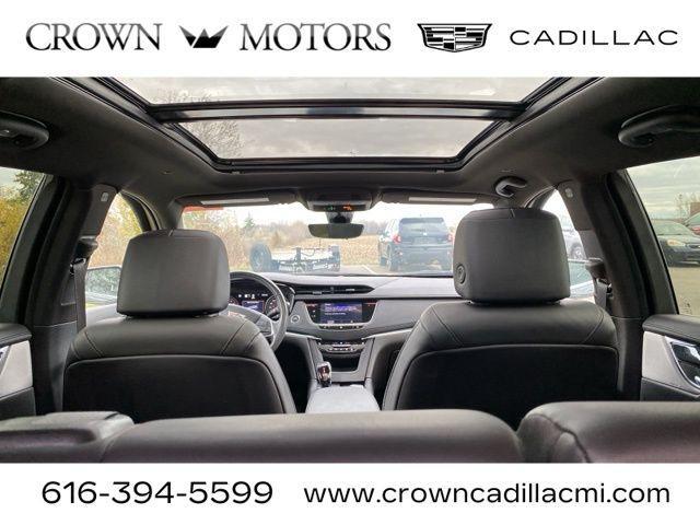 used 2021 Cadillac XT5 car, priced at $35,995