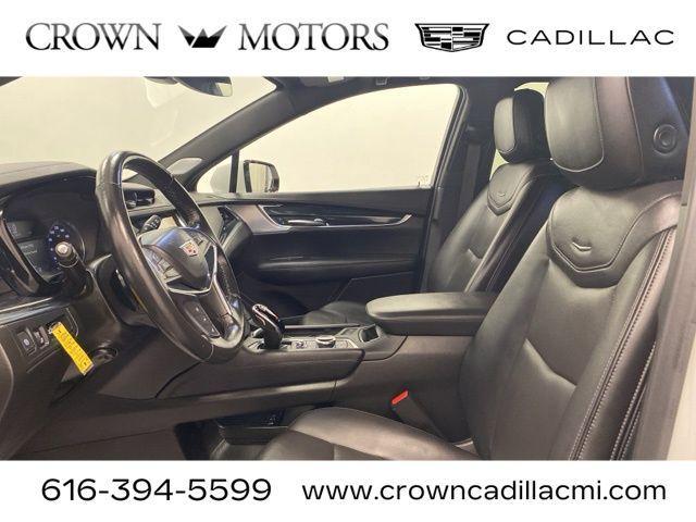 used 2023 Cadillac XT5 car, priced at $35,249