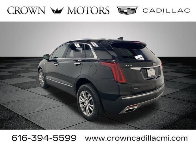 used 2021 Cadillac XT5 car, priced at $33,495