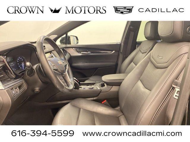 used 2021 Cadillac XT5 car, priced at $33,495