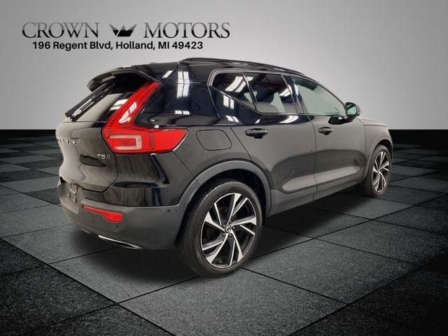 used 2019 Volvo XC40 car, priced at $23,249