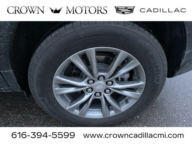 used 2023 Cadillac XT5 car, priced at $36,495