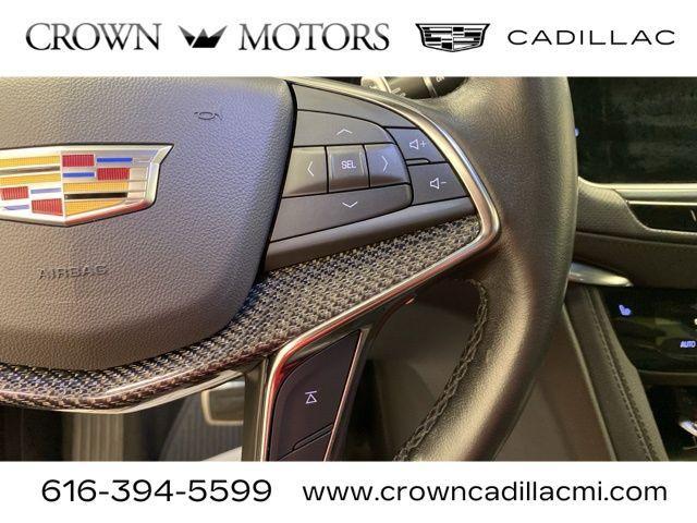 used 2021 Cadillac XT5 car, priced at $33,249