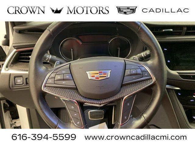 used 2021 Cadillac XT5 car, priced at $33,249