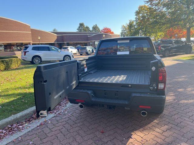 new 2025 Honda Ridgeline car, priced at $46,775