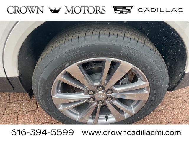 used 2024 Cadillac XT5 car, priced at $50,495