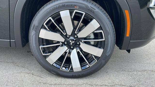 new 2025 Mitsubishi Outlander car, priced at $37,216