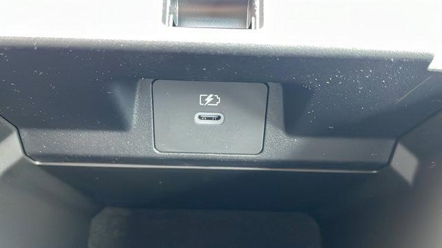 new 2025 Mitsubishi Outlander car, priced at $37,216