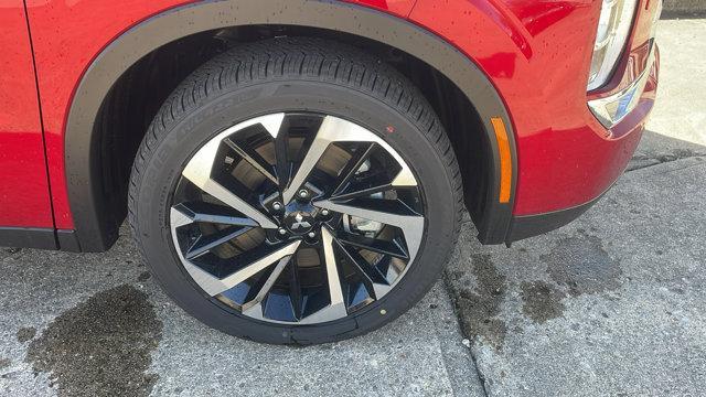 new 2025 Mitsubishi Outlander PHEV car, priced at $46,224