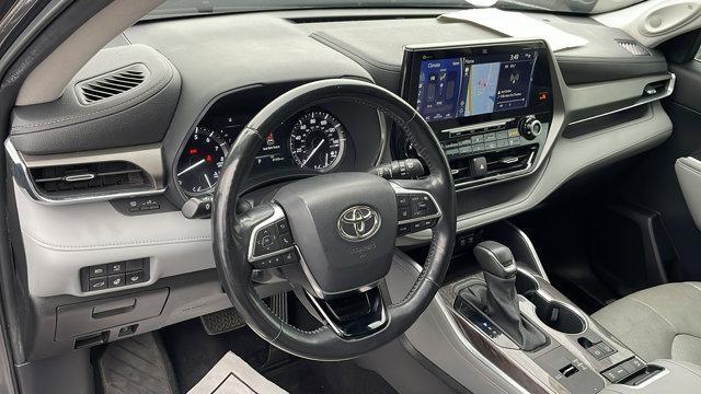 used 2021 Toyota Highlander car, priced at $30,505