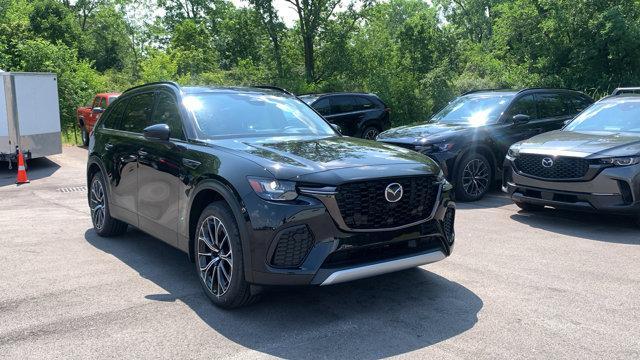 new 2025 Mazda CX-70 PHEV car, priced at $57,370