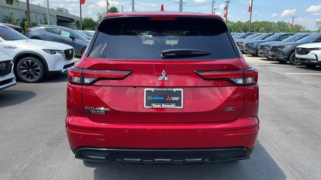 new 2024 Mitsubishi Outlander car, priced at $36,815