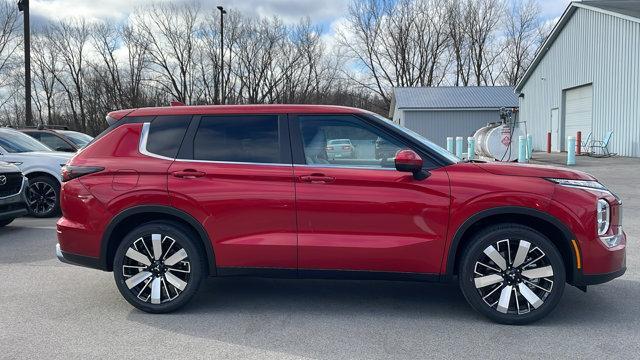 new 2025 Mitsubishi Outlander car, priced at $38,124