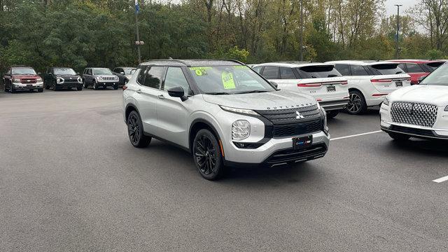 new 2024 Mitsubishi Outlander car, priced at $41,760