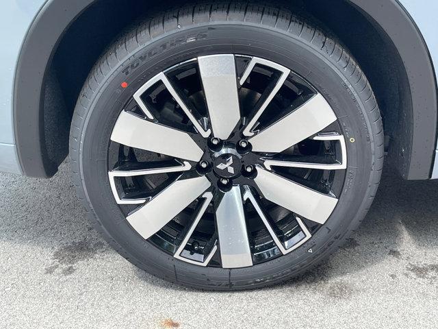new 2025 Mitsubishi Outlander car, priced at $44,885