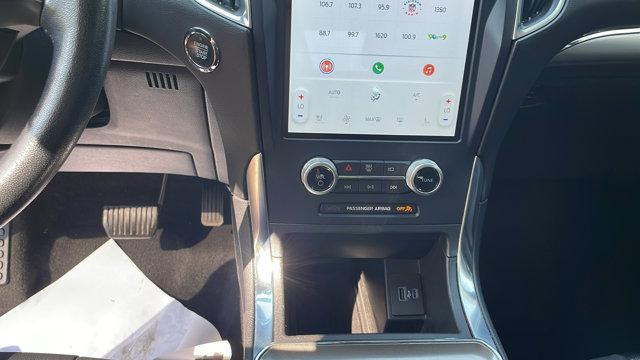 used 2022 Ford Edge car, priced at $21,662