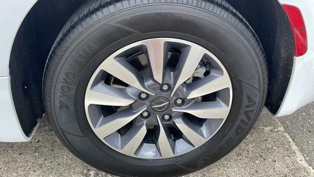 used 2023 Chrysler Pacifica Hybrid car, priced at $26,944