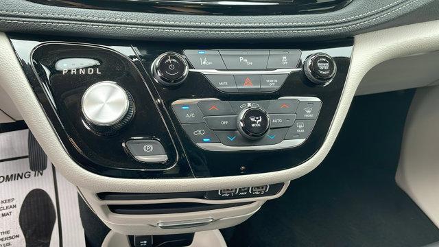 used 2023 Chrysler Pacifica Hybrid car, priced at $26,944