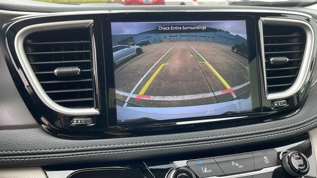 used 2023 Chrysler Pacifica Hybrid car, priced at $26,944