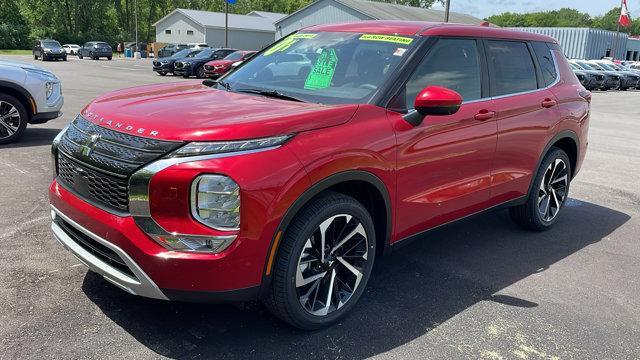 new 2024 Mitsubishi Outlander car, priced at $33,760